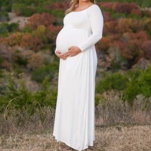 Maternity gown